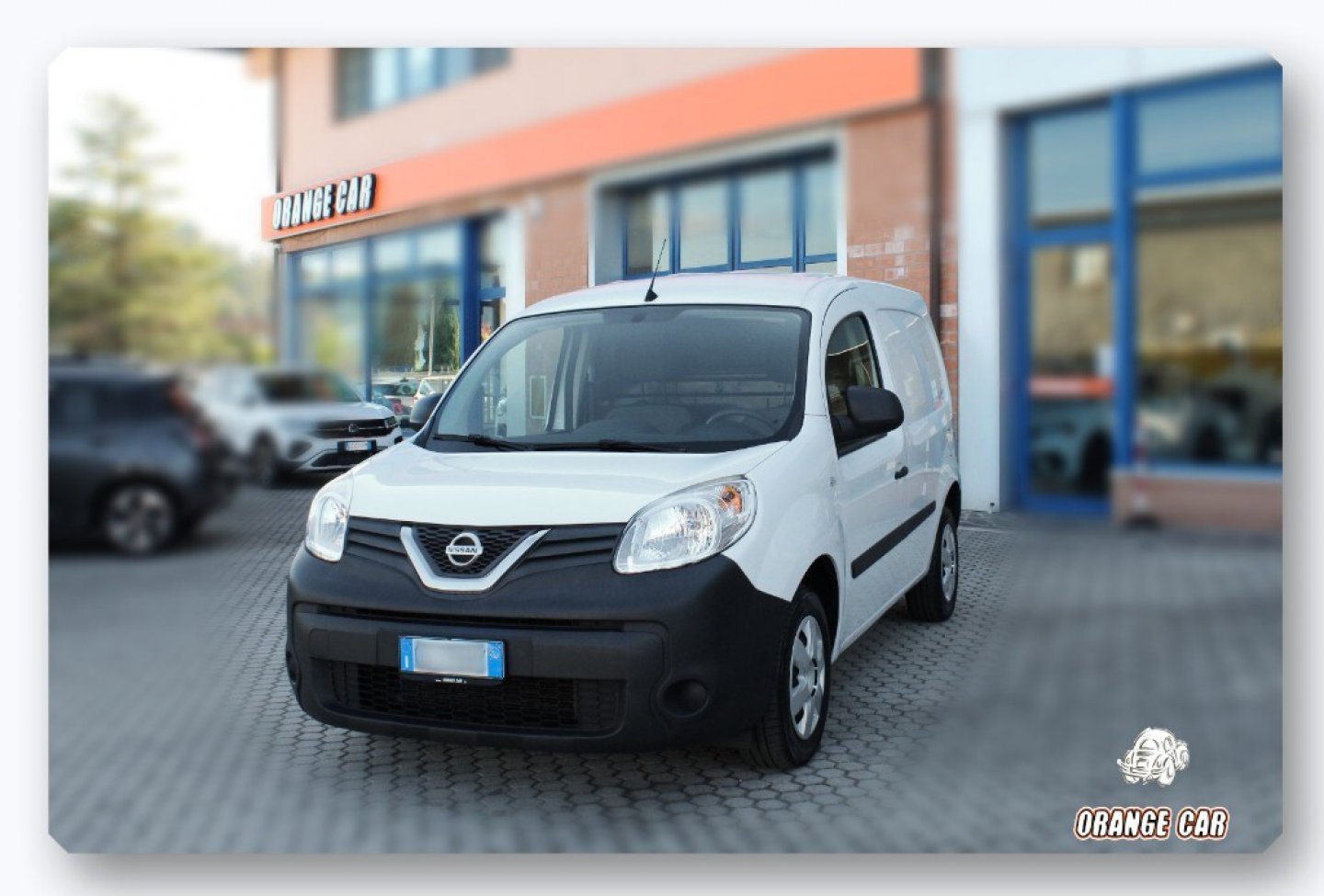 NISSAN NV250