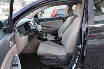 HYUNDAI - Tucson 1.7 CRDi XPossible (7 di 19) HYUNDAI - Tucson 1.7 CRDi XPossible (7 di 19)