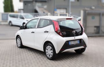 TOYOTA - Aygo Connect 1.0 VVT-i 72CV 5 porte x-business light (6 di 15)