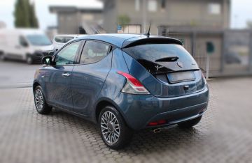 LANCIA - Ypsilon 1.0 FireFly 5 porte S&S Hybrid Gold Plus (5 di 17)