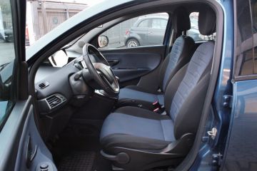 LANCIA - Ypsilon 1.0 FireFly 5 porte S&S Hybrid Gold Plus (8 di 17)