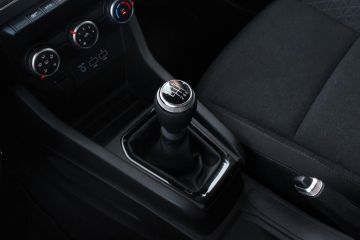 RENAULT - Clio TCe 90 CV 5 porte Equilibre (17 di 19)