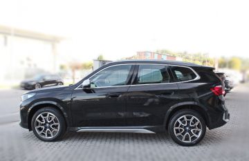 BMW - X1 sDrive 18d xLine (4 di 19)
