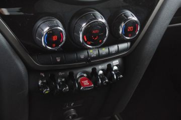 MINI - Mini 2.0 Cooper D Hype Countryman (15 di 18)