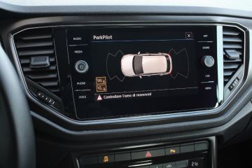 VOLKSWAGEN - T-Roc 1.0 TSI 115 CV Style BlueMotion Technology (14 di 18)