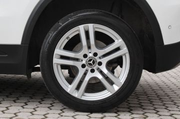 MERCEDES - GLA 180 d Automatic Sport Plus (8 di 18)