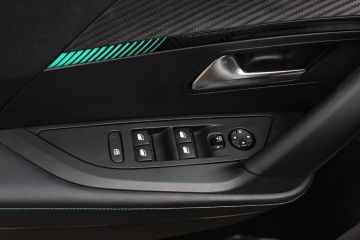 PEUGEOT - 2008 BlueHDi 110 S&S Allure (18 di 18)