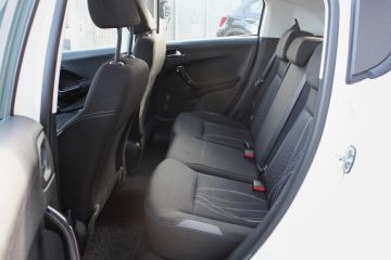 PEUGEOT - 208 PureTech 82 5p. Active (8 di 15)