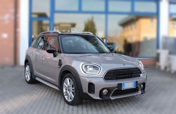 MINI - Mini 2.0 Cooper D Classic Countryman (2 di 18)