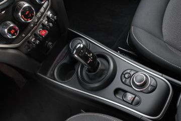 MINI - Mini 2.0 Cooper D Classic Countryman (15 di 18)