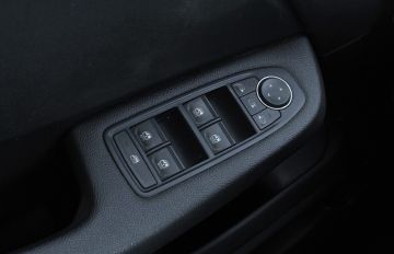 RENAULT - Clio Blue dCi 100 CV 5 porte Evolution (18 di 19)