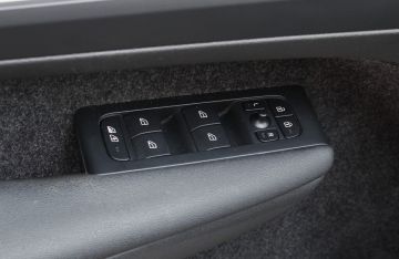 VOLVO - XC40 T2 automatico Core (18 di 18)