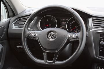VOLKSWAGEN - Tiguan 1.6 TDI SCR Business BlueMotion Technology (16 di 17)