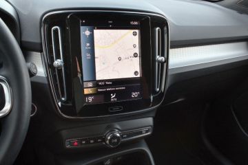 VOLVO - XC40 T2 automatico Core (16 di 18)