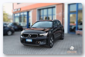 VOLVO - XC40 T2 automatico Core (1 di 18)