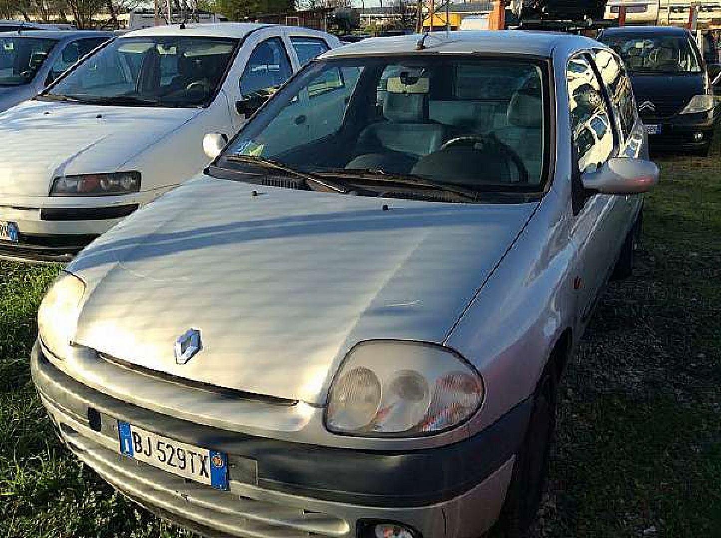 RENAULT Clio 2ª serie