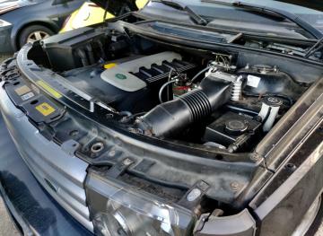 LAND ROVER - Range Rover 3.0 Td6 (5 di 7)
