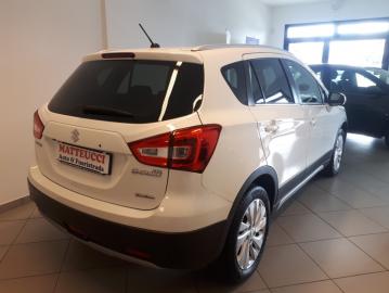 SUZUKI - S-Cross 1.6 DDiS 4WD All Grip Cool (2 di 7)