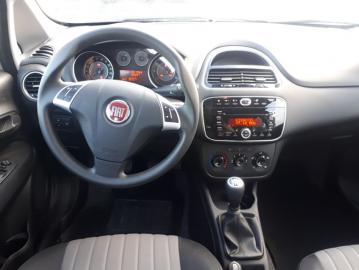 FIAT - Punto 1.3 MJT II S&S 95 CV 5p. Street (3 di 7)