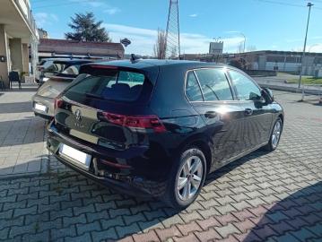 VOLKSWAGEN - Golf 2.0 TDI DSG SCR Life (2 di 7)