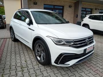 VOLKSWAGEN - R-Line (9 di 10)