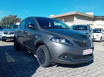 LANCIA - Ypsilon 1.0 FireFly 5 porte S&S Hybrid Silver (6 di 7) LANCIA - Ypsilon 1.0 FireFly 5 porte S&S Hybrid Silver (6 di 7)