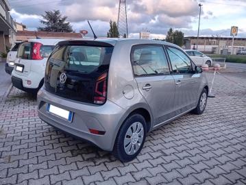 VOLKSWAGEN - 1.0 5p. move up! (2 di 7)
