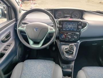 LANCIA - Ypsilon 1.0 FireFly 5 porte S&S Hybrid Gold Plus (3 di 7)