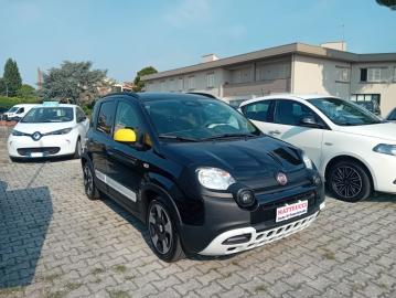 FIAT - Pandina 1.0 FireFly 65 CV Hybrid Cross