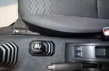 SUZUKI - 1.5 5MT PRO (N1) (18 di 27)