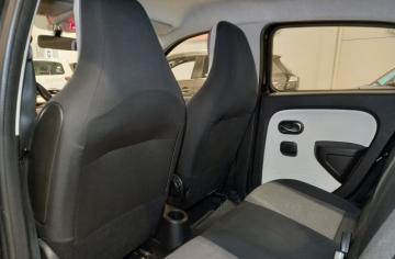 RENAULT - Twingo SCe Life (16 di 22)