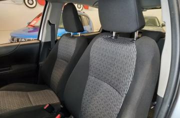 TOYOTA - Yaris 1.0 5p. Lounge (9 di 25)