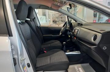 TOYOTA - Yaris 1.0 5p. Lounge (20 di 25)