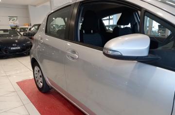 TOYOTA - Yaris 1.0 5p. Lounge (23 di 25)