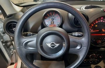 MINI - Mini 1.6 Cooper D Business Countryman (10 di 30)