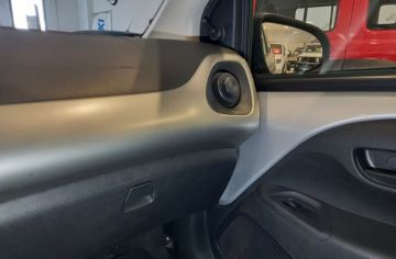 CITROEN - C1 VTi 68 5p. Shine (11 di 20)