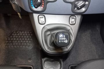 FIAT - Panda 1.0 FireFly S&S Hybrid (11 di 22)