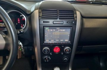 SUZUKI - Grand Vitara 1.9 DDiS 5p. Executive (12 di 30)