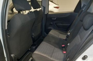TOYOTA - Yaris 1.0 5p. Lounge (16 di 25)
