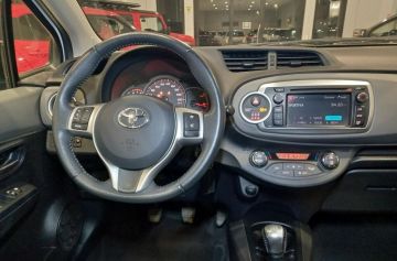 TOYOTA - Yaris 1.0 5p. Lounge (17 di 25)