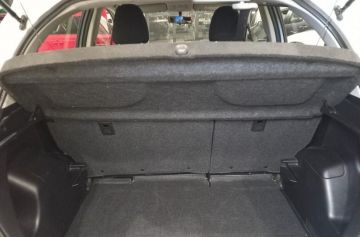 TOYOTA - Yaris 1.0 5p. Lounge (18 di 25)