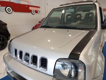 SUZUKI - Jimny 1.3 4WD JLX (9 di 26)