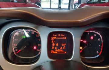 FIAT - Panda 0.9 TwinAir Turbo S&S 4x4 (16 di 27)