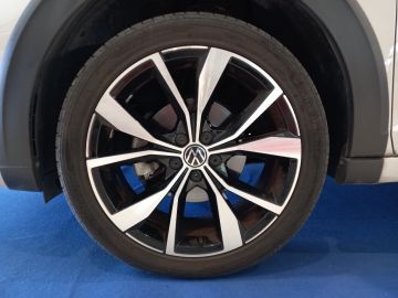 VOLKSWAGEN - Taigo 1.0 TSI 110 CV DSG R-Line (3 di 26)