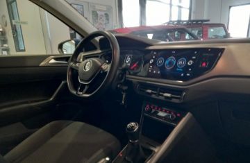 VOLKSWAGEN - Polo 1.0 EVO 5p. Trendline BlueMotion Technology (21 di 25)