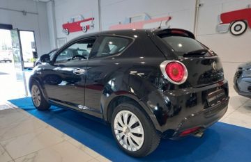 ALFA ROMEO - MiTo 1.3 JTDm 90 CV (2 di 18)