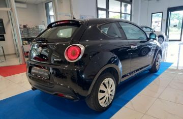 ALFA ROMEO - MiTo 1.3 JTDm 90 CV (4 di 18)