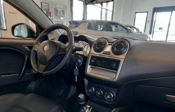 ALFA ROMEO - MiTo 1.3 JTDm 90 CV (16 di 18)