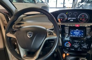 LANCIA - Ypsilon 1.2 69 CV 5p. Gold (14 di 28)