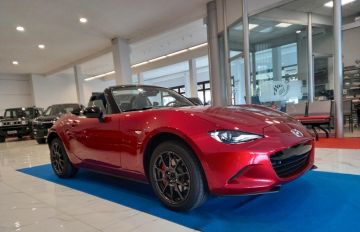 MAZDA - MX-5 1.5L Skyactiv-G Homura (5 di 15)